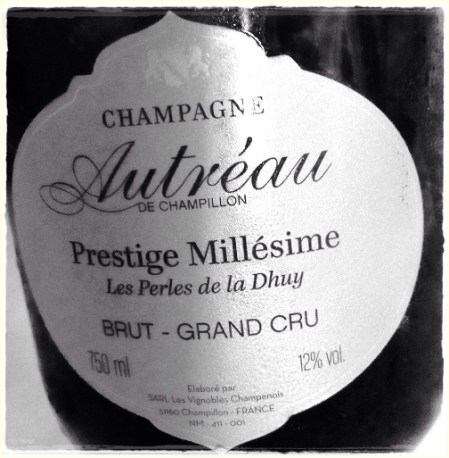 Champagne Grand Cru Prestige Millésimé Les Perles de la Dhuy 2002 Autréau de Champillon - foto L'Arcante