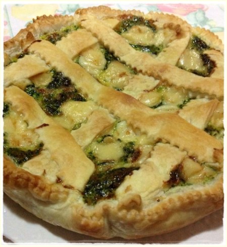 Torta Salata con spinaci e Provolone del Monaco - foto A. Di Costanzo