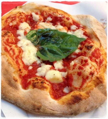 Pizza a' Libbretto, Fiorenzano (Napoli) - foto A. Di Costanzo