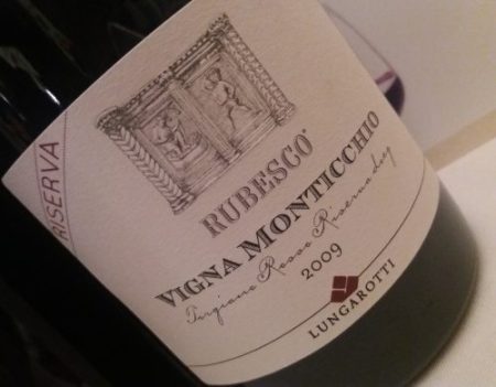 Torgiano rosso Rubesco Vigna Monticchio Riserva 2009